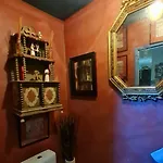 D'antiquaire Heure Bleue - 160 M2 Et Jardin à 10 Mn à Pied Du Centre D'uzès Uzès