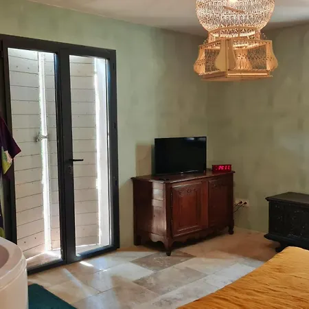 Villa D'antiquaire Heure Bleue - 160 M2 Et Jardin A 10 Mn A Pied Du Centre D'uzes *